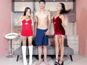 queen_michelle_ – webcam model profile photo Image 17