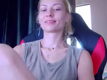 karoline121 Image 18