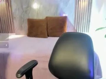 apolo_strange – webcam model profile photo Image 9