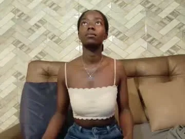 fishtgirlworld – webcam model profile photo Image 6