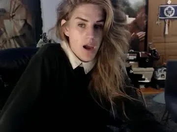 sigmasian – webcam model profile photo Image 11