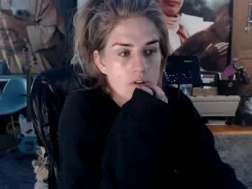 sigmasian – webcam model profile photo Image 4