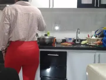 ashley_ruiz_ – webcam model profile photo Image 8