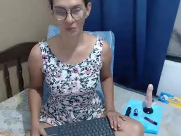 kaylaaaa111 – webcam model profile photo Image 10