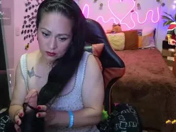 bella_stewartt – webcam model profile photo Image 6