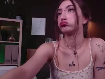 elisonnina – webcam model profile photo Image 7