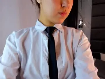 kellyy_bern – webcam model profile photo