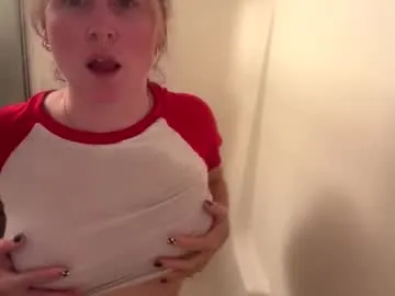 lanie__ – webcam model profile photo Image 17