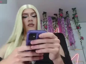 evymiuu – webcam model profile photo Image 7