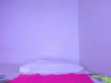 ren_esma – webcam model profile photo Image 5