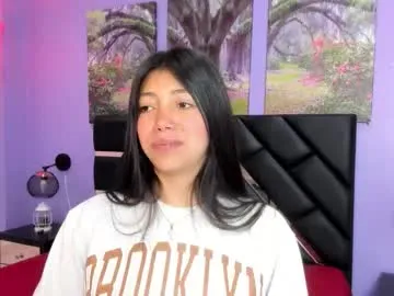 emma_flin – webcam model profile photo Image 9