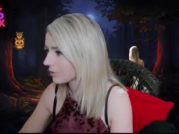 ava_delightt – webcam model profile photo Image 9