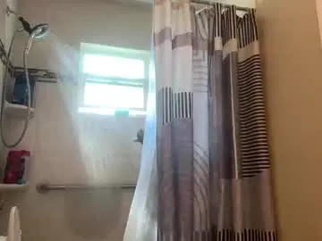 janet_fish – webcam model profile photo Image 14