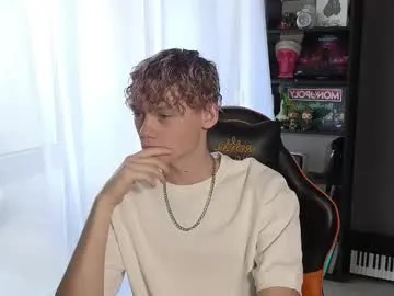 _sirine_ – webcam model profile photo Image 13