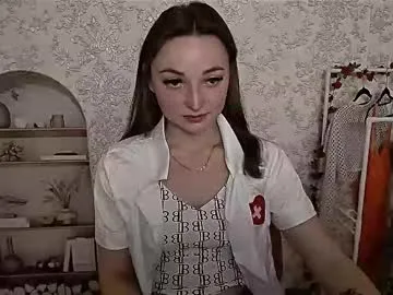 mioflare – webcam model profile photo Image 13