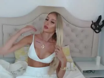 annyy_rosse – webcam model profile photo Image 13