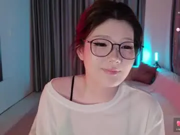 cirilada – webcam model profile photo Image 9