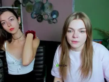 jap_amelle – webcam model profile photo Image 3