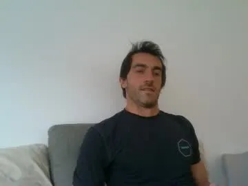 _mito_69 – webcam model profile photo Image 15