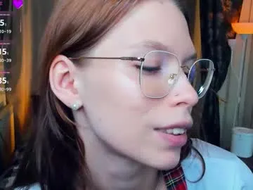 rosannaking – webcam model profile photo Image 13