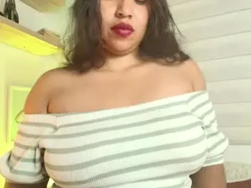 alphaqueenx – webcam model profile photo Image 2