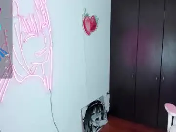 z_zoe_ – webcam model profile photo Image 17