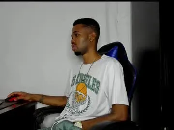 lanie__ – webcam model profile photo Image 16