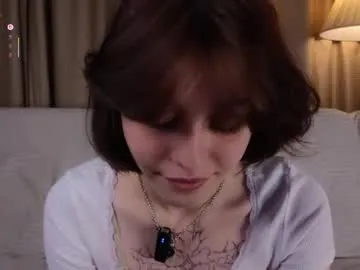 monnymoonn – webcam model profile photo Image 4