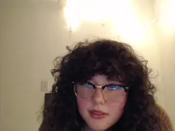 informal_ – webcam model profile photo Image 7