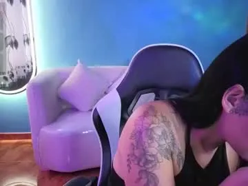 elliswonder – webcam model profile photo Image 15