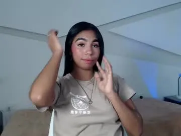 nikky_210720 – webcam model profile photo Image 19