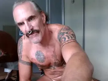 VickyPlush – webcam model profile photo Image 15