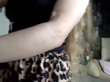 lanie__ – webcam model profile photo Image 4