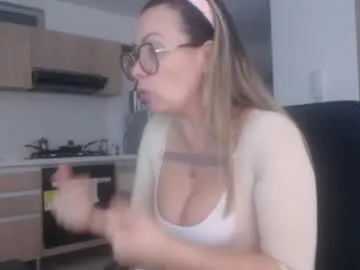 latinpaprika Image 11