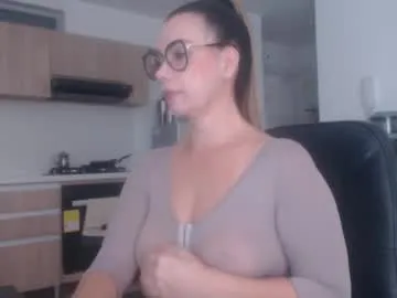 latinpaprika Image 3