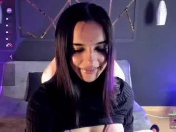 laura_hentai Image 2