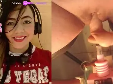 lemonnata – webcam model profile photo Image 8