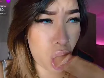 leahtemptation Image 6