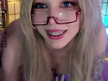 misssweettie – webcam model profile photo Image 8