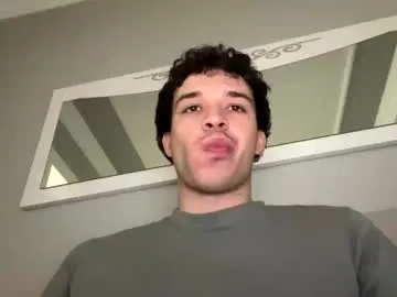 leovex – webcam model profile photo