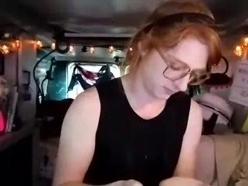 lustyaura – webcam model profile photo Image 6