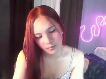 milly_shy – webcam model profile photo Image 6