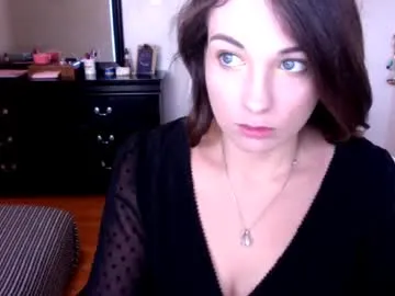 miss_juliaa – webcam model profile photo Image 2