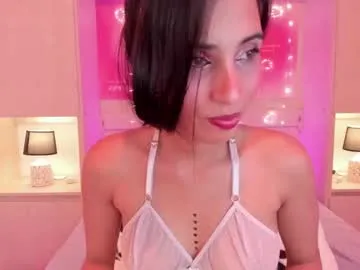 crimsonkitten – webcam model profile photo Image 16
