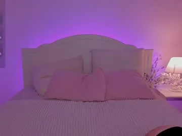 aryana14 – webcam model profile photo Image 11