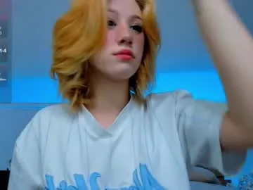 aryana14 – webcam model profile photo Image 3