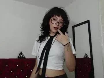 veronica_sland – webcam model profile photo Image 2