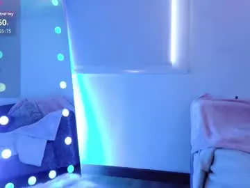 lanie__ – webcam model profile photo Image 9