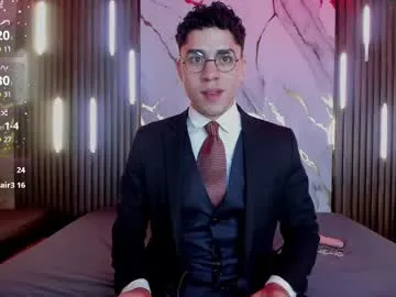 playhard054 – webcam model profile photo Image 11