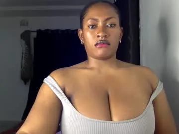 lucifera1 – webcam model profile photo Image 10